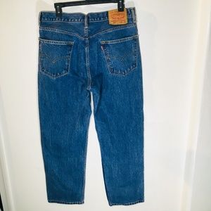 j4 levis